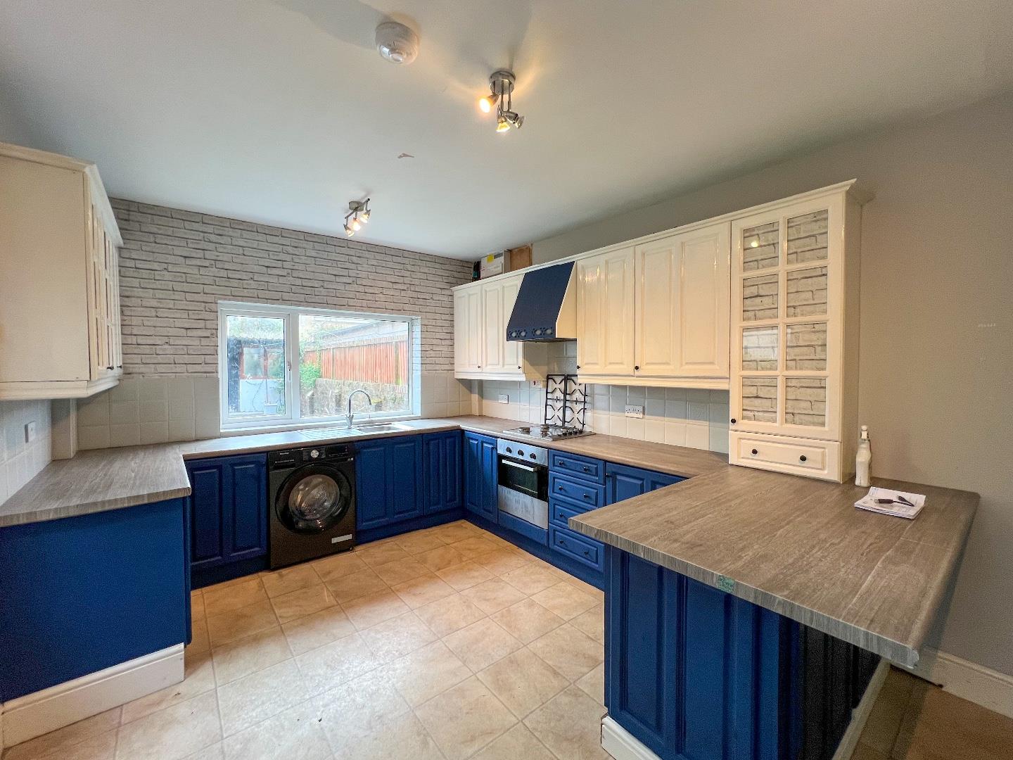 Quarella Road, Bridgend, Bridgend County Borough, CF31 1JT
